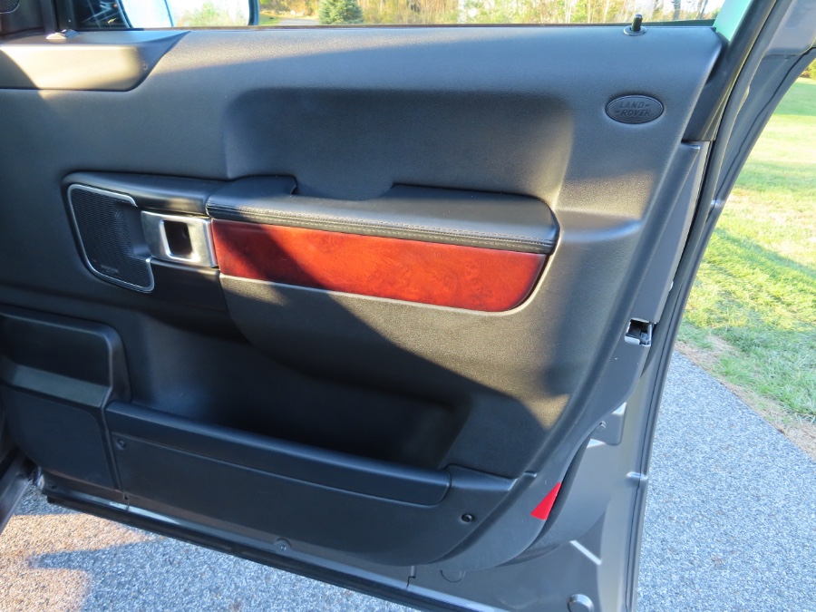 2010 Land Rover Range Rover 4WD 4dr HSE, available for sale in North Salem, New York | Meccanic Shop North Inc. North Salem, New York 2010 Land Rover Range Rover 4WD 4dr HSE, available for sale in North Salem, New York | Meccanic Shop North Inc. North Salem, New York