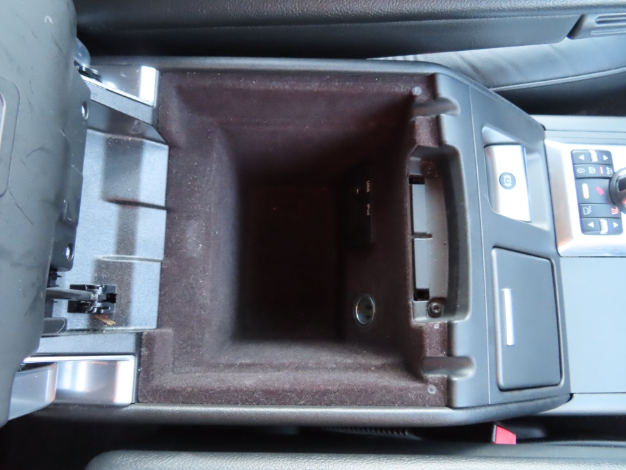 2010 Land Rover Range Rover 4WD 4dr HSE, available for sale in North Salem, New York | Meccanic Shop North Inc. North Salem, New York 2010 Land Rover Range Rover 4WD 4dr HSE, available for sale in North Salem, New York | Meccanic Shop North Inc. North Salem, New York