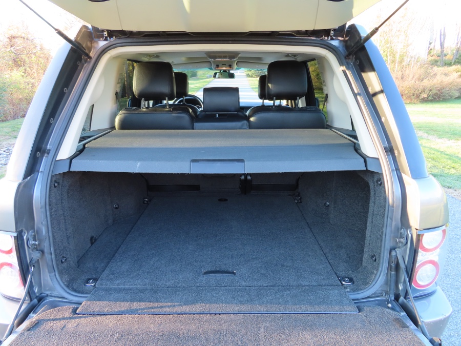 2010 Land Rover Range Rover 4WD 4dr HSE, available for sale in North Salem, New York | Meccanic Shop North Inc. North Salem, New York 2010 Land Rover Range Rover 4WD 4dr HSE, available for sale in North Salem, New York | Meccanic Shop North Inc. North Salem, New York