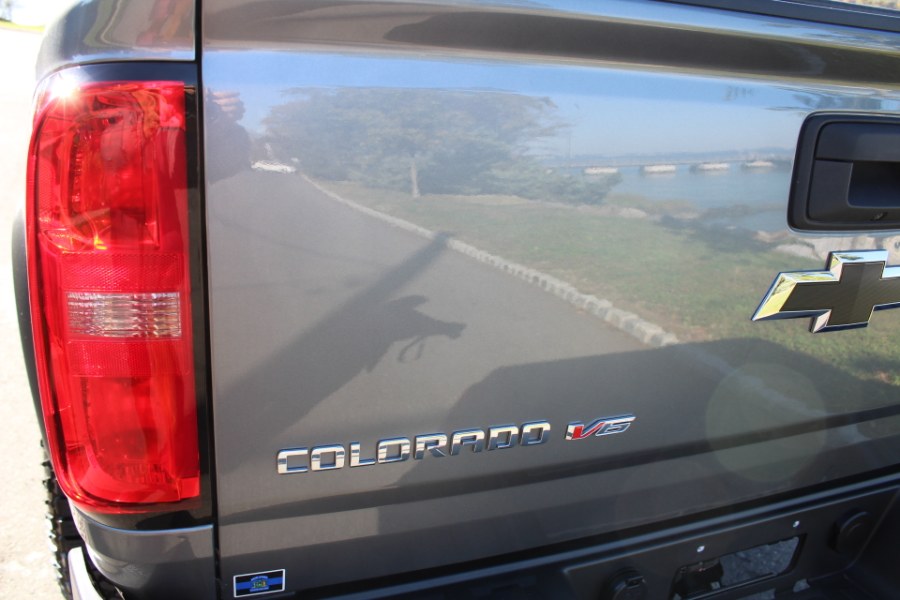 2018 Chevrolet Colorado 4WD Crew Cab 128.3" ZR2, available for sale in Great Neck, New York | Great Neck Car Buyers & Sellers. Great Neck, New York 2018 Chevrolet Colorado 4WD Crew Cab 128.3" ZR2, available for sale in Great Neck, New York | Great Neck Car Buyers & Sellers. Great Neck, New York