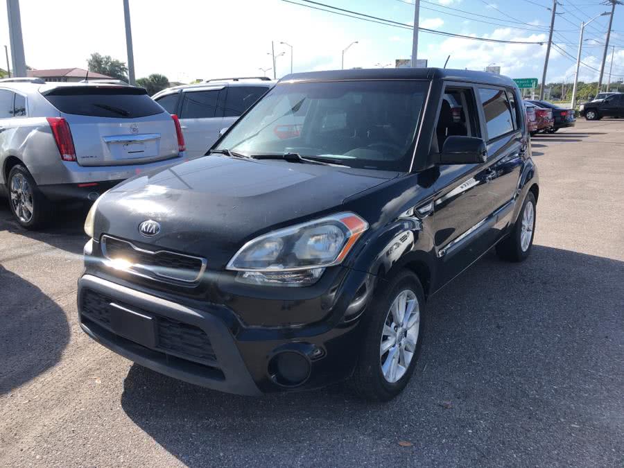 2013 Kia Soul 5dr Wgn Auto Base, available for sale in Kissimmee, Florida | Central florida Auto Trader. Kissimmee, Florida
