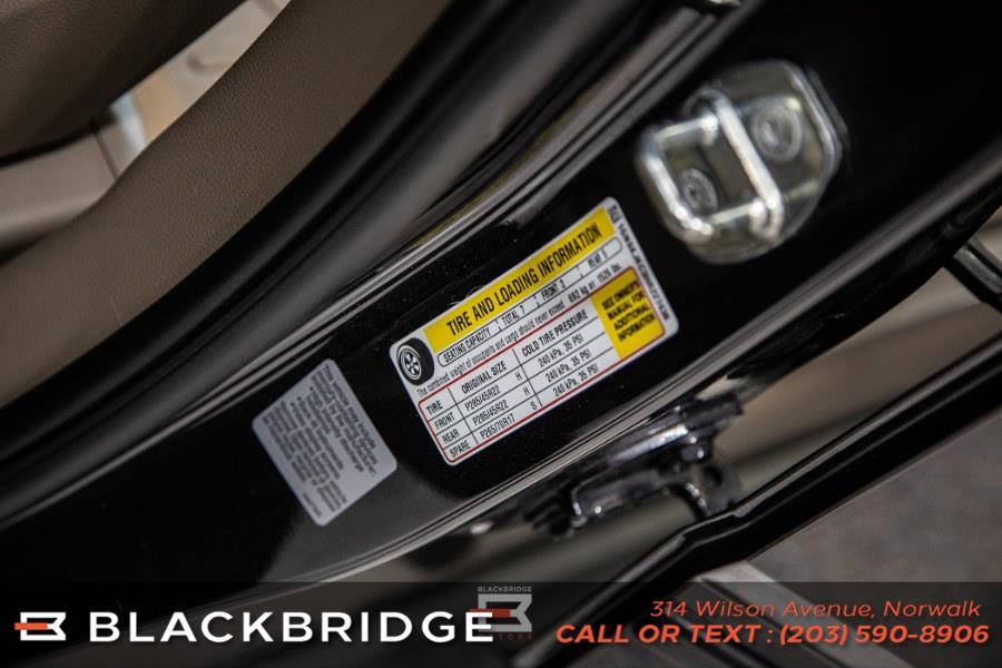 2017 Chevrolet Suburban 4WD 4dr 1500 Premier, available for sale in Norwalk, Connecticut | Black Bridge Motors, LLC. Norwalk, Connecticut 2017 Chevrolet Suburban 4WD 4dr 1500 Premier, available for sale in Norwalk, Connecticut | Black Bridge Motors, LLC. Norwalk, Connecticut