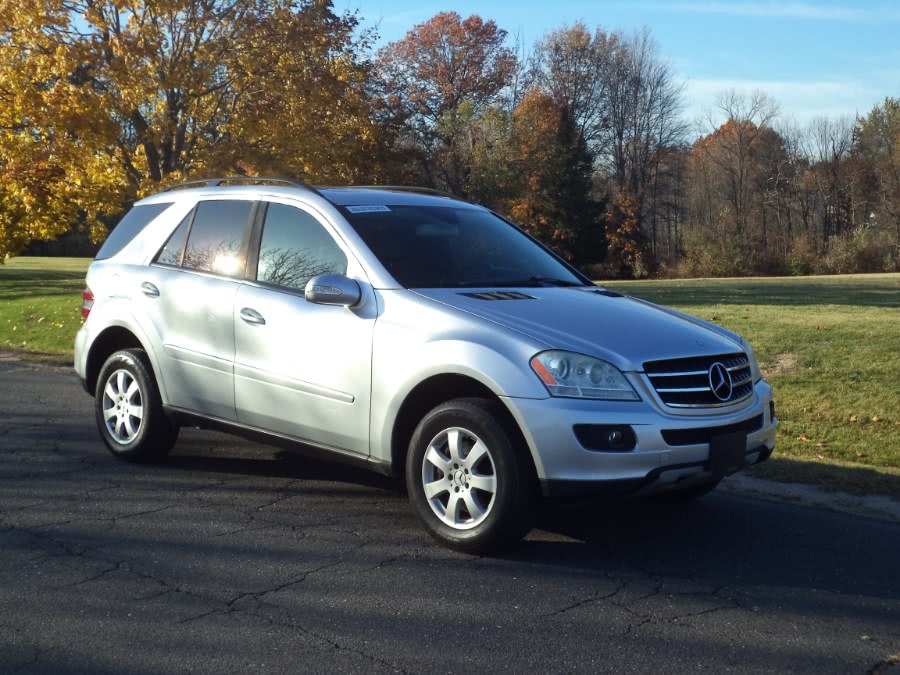 2007 Mercedes-Benz M-Class 4MATIC 4dr 3.5L, available for sale in Berlin, Connecticut | International Motorcars llc. Berlin, Connecticut