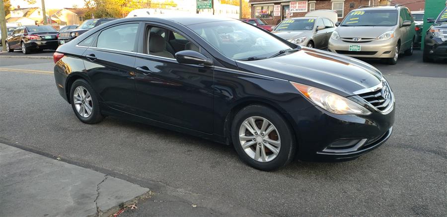 2011 Hyundai Sonata 4dr Sdn 2.4L Auto GLS PZEV, available for sale in Little Ferry, New Jersey | Victoria Preowned Autos Inc. Little Ferry, New Jersey 2011 Hyundai Sonata 4dr Sdn 2.4L Auto GLS PZEV, available for sale in Little Ferry, New Jersey | Victoria Preowned Autos Inc. Little Ferry, New Jersey