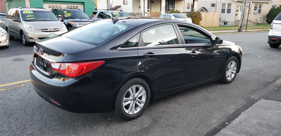 2011 Hyundai Sonata 4dr Sdn 2.4L Auto GLS PZEV, available for sale in Little Ferry, New Jersey | Victoria Preowned Autos Inc. Little Ferry, New Jersey 2011 Hyundai Sonata 4dr Sdn 2.4L Auto GLS PZEV, available for sale in Little Ferry, New Jersey | Victoria Preowned Autos Inc. Little Ferry, New Jersey