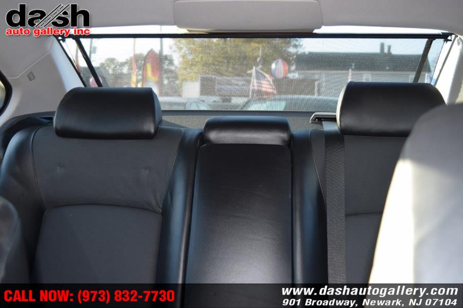 Used BMW 7 Series 4dr Sdn 750i xDrive AWD 2010 | Dash Auto Gallery Inc.. Newark, New Jersey Used BMW 7 Series 4dr Sdn 750i xDrive AWD 2010 | Dash Auto Gallery Inc.. Newark, New Jersey