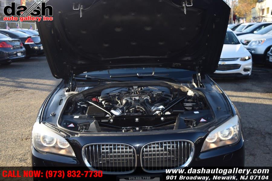 Used BMW 7 Series 4dr Sdn 750i xDrive AWD 2010 | Dash Auto Gallery Inc.. Newark, New Jersey Used BMW 7 Series 4dr Sdn 750i xDrive AWD 2010 | Dash Auto Gallery Inc.. Newark, New Jersey