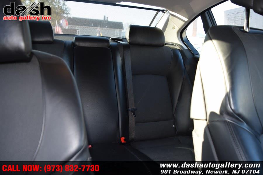 Used BMW 7 Series 4dr Sdn 750i xDrive AWD 2010 | Dash Auto Gallery Inc.. Newark, New Jersey Used BMW 7 Series 4dr Sdn 750i xDrive AWD 2010 | Dash Auto Gallery Inc.. Newark, New Jersey