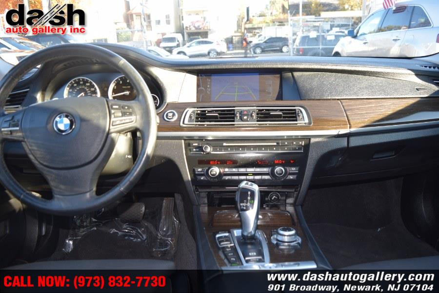 Used BMW 7 Series 4dr Sdn 750i xDrive AWD 2010 | Dash Auto Gallery Inc.. Newark, New Jersey Used BMW 7 Series 4dr Sdn 750i xDrive AWD 2010 | Dash Auto Gallery Inc.. Newark, New Jersey