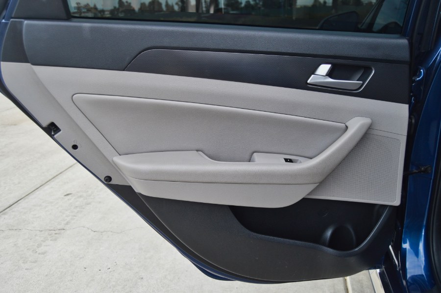 2017 Hyundai Sonata Sport 2.4L PZEV, available for sale in Moreno Valley, California | Fusion Motors Inc. Moreno Valley, California 2017 Hyundai Sonata Sport 2.4L PZEV, available for sale in Moreno Valley, California | Fusion Motors Inc. Moreno Valley, California