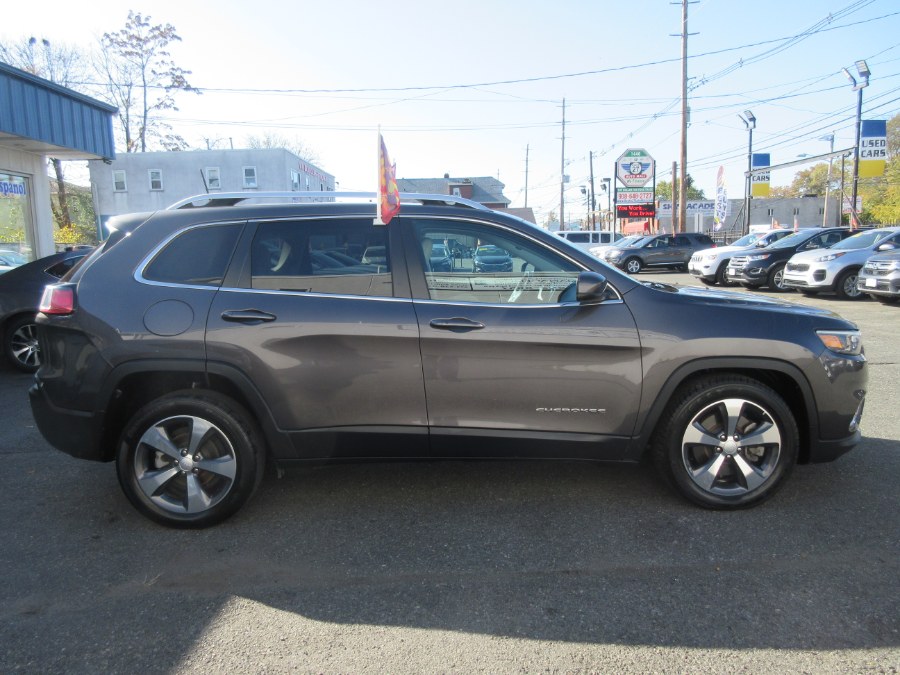 Used Jeep Cherokee Limited FWD 2019 | Route 27 Auto Mall. Linden, New Jersey Used Jeep Cherokee Limited FWD 2019 | Route 27 Auto Mall. Linden, New Jersey