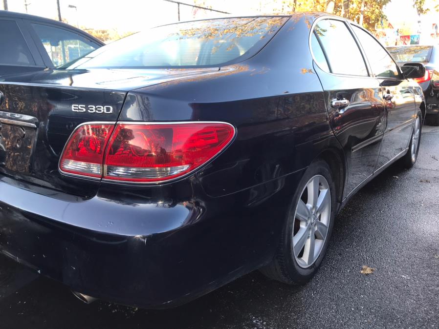Used Lexus ES 330 4dr Sdn 2005 | Car Valley Group. Jersey City, New Jersey Used Lexus ES 330 4dr Sdn 2005 | Car Valley Group. Jersey City, New Jersey
