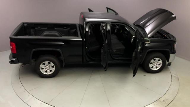 2017 GMC Sierra 1500 4WD Double Cab 143.5 SLE, available for sale in Naugatuck, Connecticut | J&M Automotive Sls&Svc LLC. Naugatuck, Connecticut 2017 GMC Sierra 1500 4WD Double Cab 143.5 SLE, available for sale in Naugatuck, Connecticut | J&M Automotive Sls&Svc LLC. Naugatuck, Connecticut