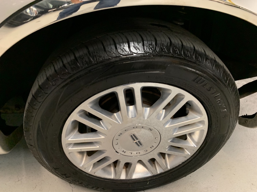 2008 Lincoln Town Car 4dr Sdn Signature Limited, available for sale in West Babylon , New York | MP Motors Inc. West Babylon , New York 2008 Lincoln Town Car 4dr Sdn Signature Limited, available for sale in West Babylon , New York | MP Motors Inc. West Babylon , New York
