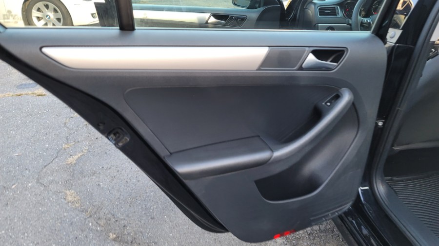 Used Volkswagen Jetta 1.4T S Manual 2017 | Auto Match LLC. Waterbury, Connecticut Used Volkswagen Jetta 1.4T S Manual 2017 | Auto Match LLC. Waterbury, Connecticut