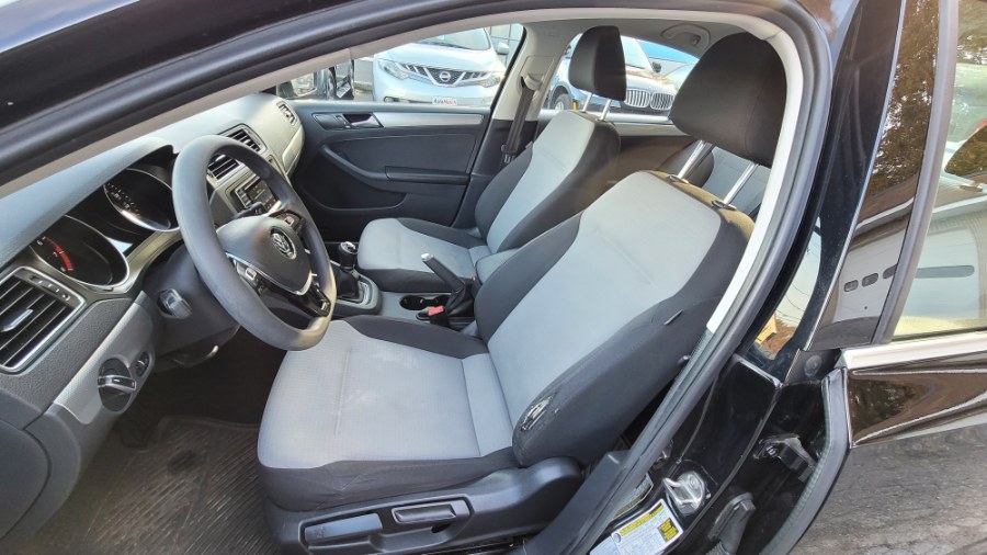 Used Volkswagen Jetta 1.4T S Manual 2017 | Auto Match LLC. Waterbury, Connecticut Used Volkswagen Jetta 1.4T S Manual 2017 | Auto Match LLC. Waterbury, Connecticut
