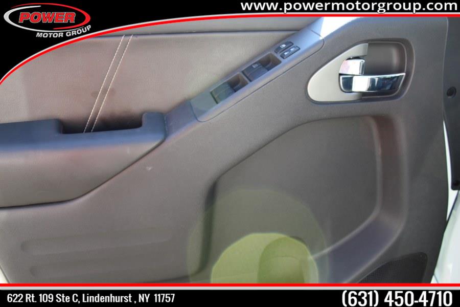 2017 Nissan Frontier Crew Cab 4x4 PRO-4X Auto, available for sale in Lindenhurst, New York | Power Motor Group. Lindenhurst, New York 2017 Nissan Frontier Crew Cab 4x4 PRO-4X Auto, available for sale in Lindenhurst, New York | Power Motor Group. Lindenhurst, New York