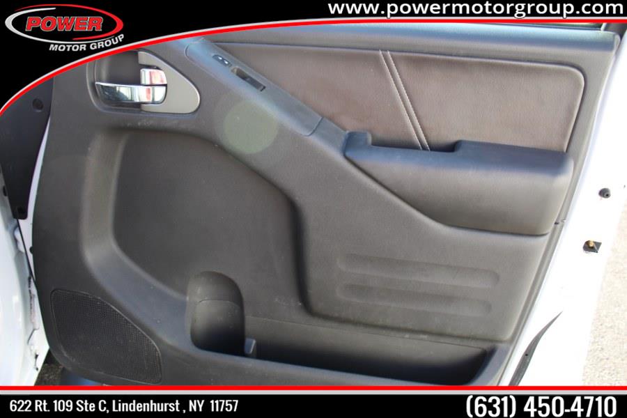 2017 Nissan Frontier Crew Cab 4x4 PRO-4X Auto, available for sale in Lindenhurst, New York | Power Motor Group. Lindenhurst, New York 2017 Nissan Frontier Crew Cab 4x4 PRO-4X Auto, available for sale in Lindenhurst, New York | Power Motor Group. Lindenhurst, New York
