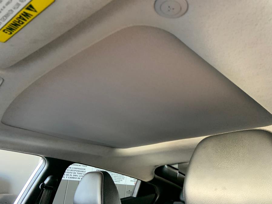 2012 Hyundai Veloster 3dr Cpe Man w/Black Int, available for sale in Garden Grove, California | U Save Auto Auction. Garden Grove, California 2012 Hyundai Veloster 3dr Cpe Man w/Black Int, available for sale in Garden Grove, California | U Save Auto Auction. Garden Grove, California