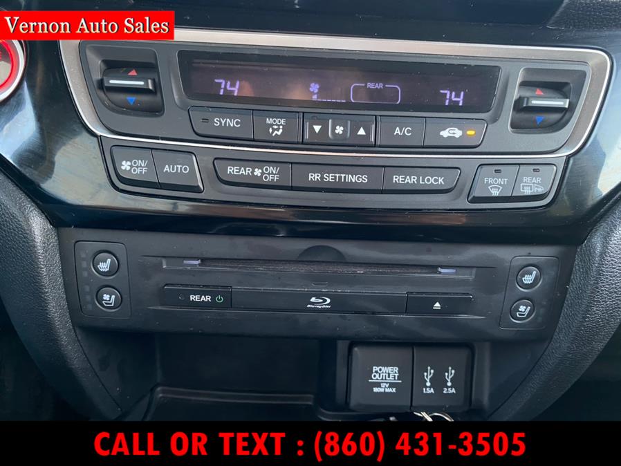 2016 Honda Pilot AWD 4dr Elite w/RES & Navi, available for sale in Manchester, Connecticut | Vernon Auto Sale & Service. Manchester, Connecticut 2016 Honda Pilot AWD 4dr Elite w/RES & Navi, available for sale in Manchester, Connecticut | Vernon Auto Sale & Service. Manchester, Connecticut