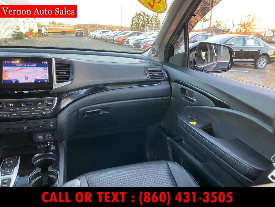 2016 Honda Pilot AWD 4dr Elite w/RES & Navi, available for sale in Manchester, Connecticut | Vernon Auto Sale & Service. Manchester, Connecticut 2016 Honda Pilot AWD 4dr Elite w/RES & Navi, available for sale in Manchester, Connecticut | Vernon Auto Sale & Service. Manchester, Connecticut