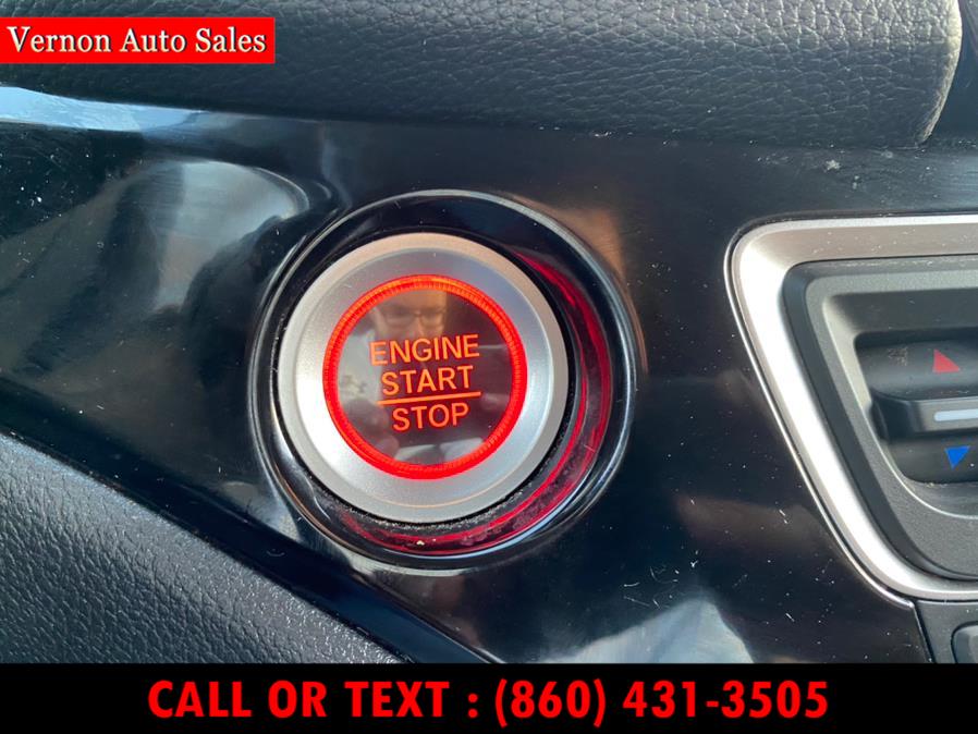 2016 Honda Pilot AWD 4dr Elite w/RES & Navi, available for sale in Manchester, Connecticut | Vernon Auto Sale & Service. Manchester, Connecticut 2016 Honda Pilot AWD 4dr Elite w/RES & Navi, available for sale in Manchester, Connecticut | Vernon Auto Sale & Service. Manchester, Connecticut
