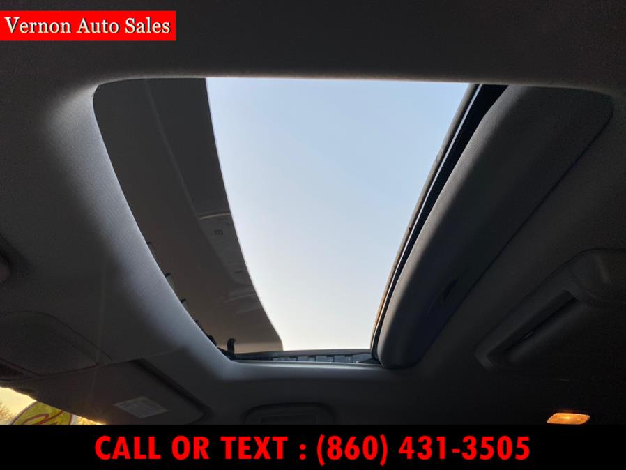 2016 Honda Pilot AWD 4dr Elite w/RES & Navi, available for sale in Manchester, Connecticut | Vernon Auto Sale & Service. Manchester, Connecticut 2016 Honda Pilot AWD 4dr Elite w/RES & Navi, available for sale in Manchester, Connecticut | Vernon Auto Sale & Service. Manchester, Connecticut