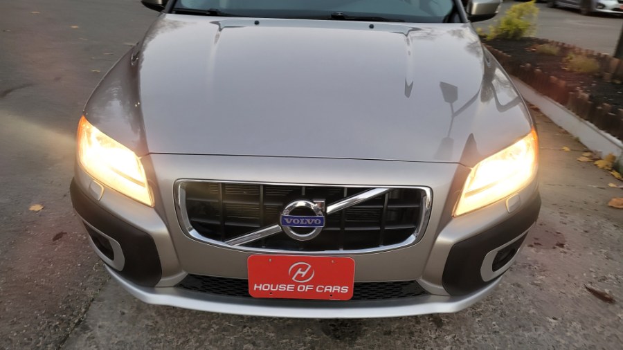 Used Volvo XC70 4dr Wgn 3.2L AWD 2011 | House of Cars. Watertown, Connecticut Used Volvo XC70 4dr Wgn 3.2L AWD 2011 | House of Cars. Watertown, Connecticut