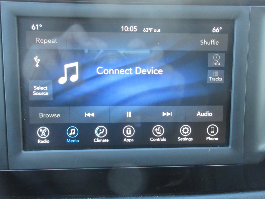 2019 Chrysler Pacifica Touring L FWD, available for sale in Linden, New Jersey | Route 27 Auto Mall. Linden, New Jersey 2019 Chrysler Pacifica Touring L FWD, available for sale in Linden, New Jersey | Route 27 Auto Mall. Linden, New Jersey