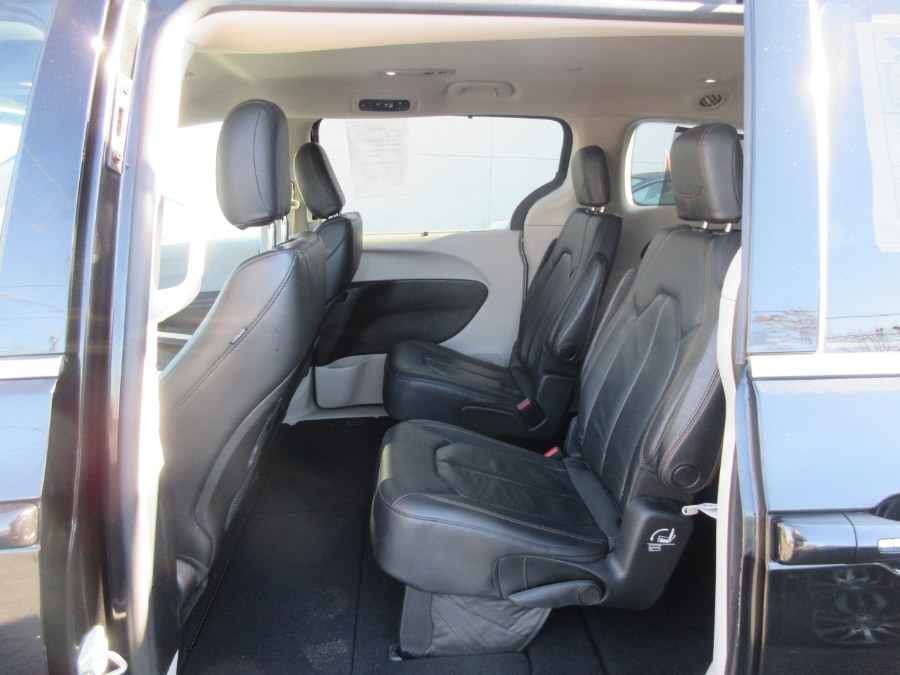 2019 Chrysler Pacifica Touring L FWD, available for sale in Linden, New Jersey | Route 27 Auto Mall. Linden, New Jersey 2019 Chrysler Pacifica Touring L FWD, available for sale in Linden, New Jersey | Route 27 Auto Mall. Linden, New Jersey