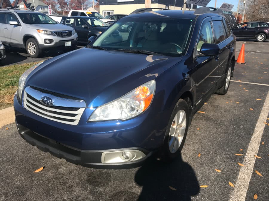 Used Subaru Outback 4dr Wgn H4 Auto 2.5i Prem AWP 2011 | Premier Automotive Sales. Warwick, Rhode Island