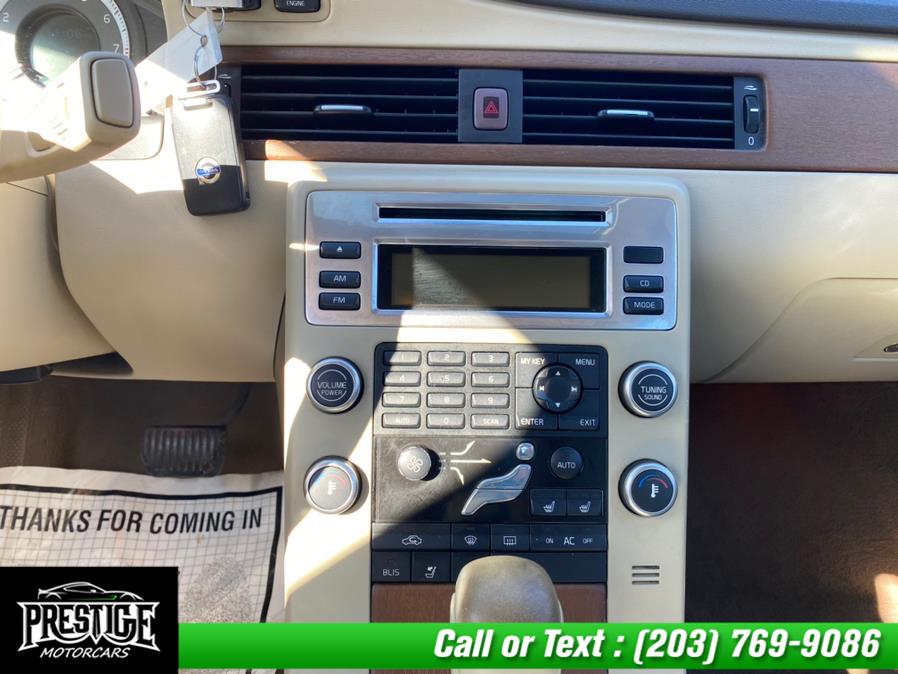 Used Volvo S80 4dr Sdn 3.0L Turbo AWD 2008 | J&J Auto Sales & Repairs llc DBA Prestige Motorcar. Oakville, Connecticut Used Volvo S80 4dr Sdn 3.0L Turbo AWD 2008 | J&J Auto Sales & Repairs llc DBA Prestige Motorcar. Oakville, Connecticut