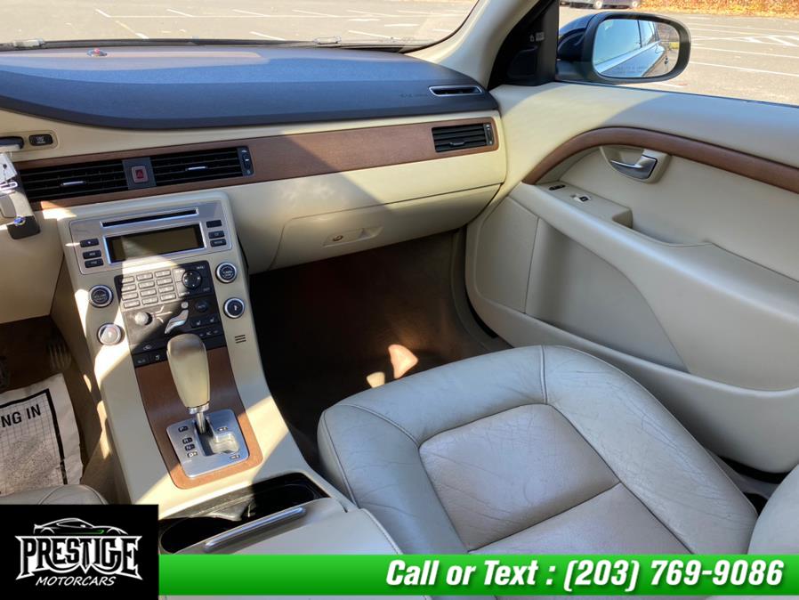 Used Volvo S80 4dr Sdn 3.0L Turbo AWD 2008 | J&J Auto Sales & Repairs llc DBA Prestige Motorcar. Oakville, Connecticut Used Volvo S80 4dr Sdn 3.0L Turbo AWD 2008 | J&J Auto Sales & Repairs llc DBA Prestige Motorcar. Oakville, Connecticut