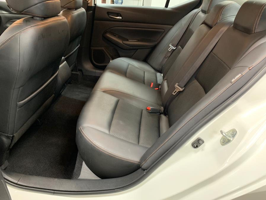 Used Nissan Altima 2.5 SR Sedan 2019 | 5 Towns Drive. Inwood, New York Used Nissan Altima 2.5 SR Sedan 2019 | 5 Towns Drive. Inwood, New York