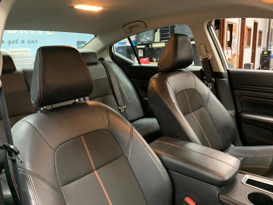 2019 Nissan Altima 2.5 SR Sedan, available for sale in Inwood, New York | 5 Towns Drive. Inwood, New York 2019 Nissan Altima 2.5 SR Sedan, available for sale in Inwood, New York | 5 Towns Drive. Inwood, New York