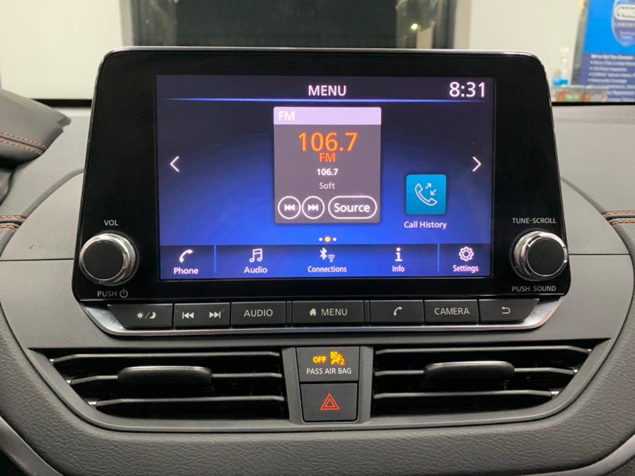 2019 Nissan Altima 2.5 SR Sedan, available for sale in Inwood, New York | 5 Towns Drive. Inwood, New York 2019 Nissan Altima 2.5 SR Sedan, available for sale in Inwood, New York | 5 Towns Drive. Inwood, New York