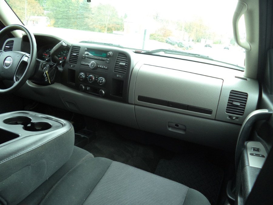 2011 GMC Sierra 1500 4WD Crew Cab 143.5", available for sale in Berlin, Connecticut | International Motorcars llc. Berlin, Connecticut 2011 GMC Sierra 1500 4WD Crew Cab 143.5", available for sale in Berlin, Connecticut | International Motorcars llc. Berlin, Connecticut