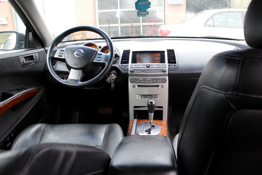 2004 Nissan Maxima 4dr Sdn SL Auto, available for sale in West Babylon, New York | Boss Auto Sales. West Babylon, New York 2004 Nissan Maxima 4dr Sdn SL Auto, available for sale in West Babylon, New York | Boss Auto Sales. West Babylon, New York