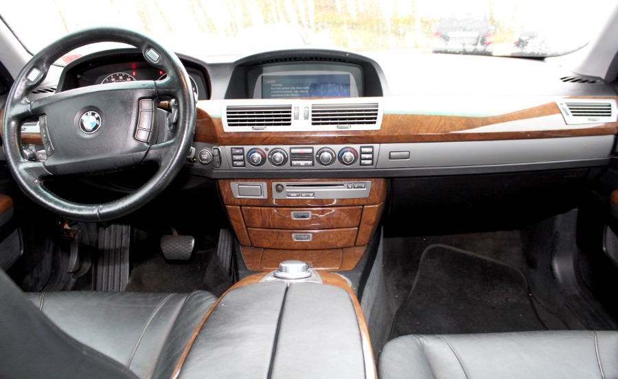2006 BMW 7 Series 750i 4dr Sdn, available for sale in West Babylon, New York | Boss Auto Sales. West Babylon, New York 2006 BMW 7 Series 750i 4dr Sdn, available for sale in West Babylon, New York | Boss Auto Sales. West Babylon, New York