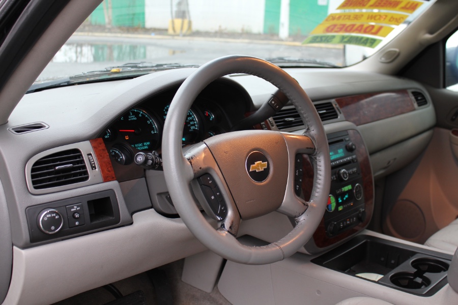 Used Chevrolet Tahoe 2WD 4dr 1500 LT 2013 | Boss Auto Sales. West Babylon, New York Used Chevrolet Tahoe 2WD 4dr 1500 LT 2013 | Boss Auto Sales. West Babylon, New York