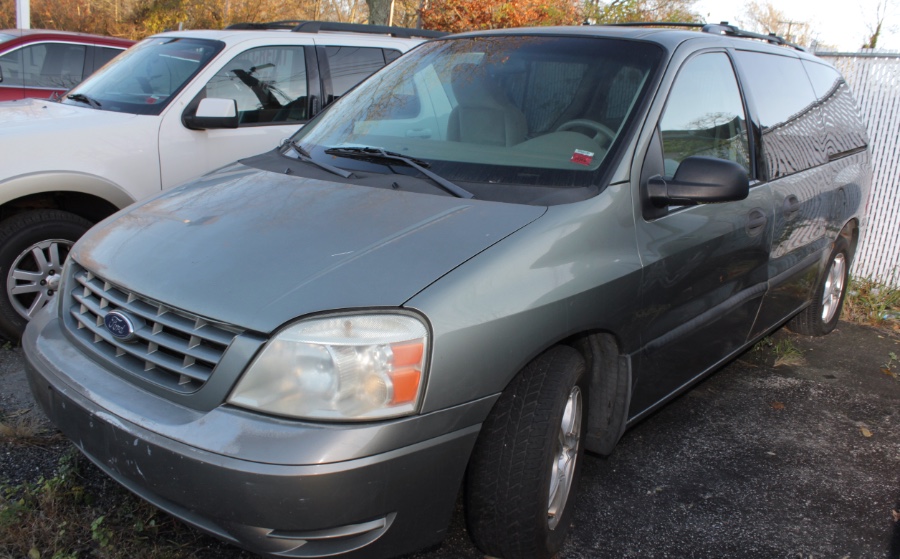2004 Ford Freestar Wagon 4dr SE, available for sale in West Babylon, New York | Boss Auto Sales. West Babylon, New York 2004 Ford Freestar Wagon 4dr SE, available for sale in West Babylon, New York | Boss Auto Sales. West Babylon, New York