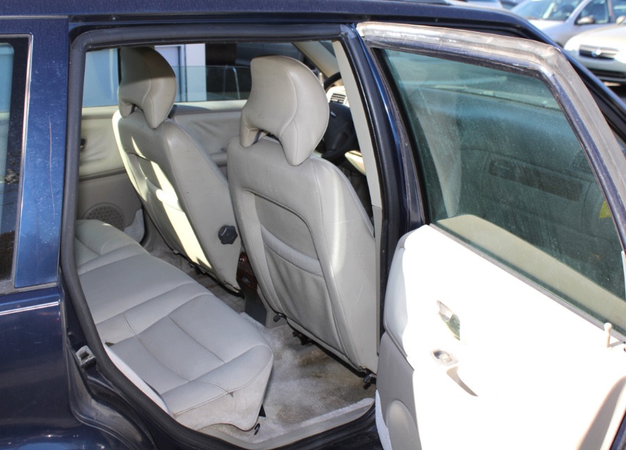 1998 Volvo V70 5dr Wgn Auto GLT HT/LR Turbo, available for sale in West Babylon, New York | Boss Auto Sales. West Babylon, New York 1998 Volvo V70 5dr Wgn Auto GLT HT/LR Turbo, available for sale in West Babylon, New York | Boss Auto Sales. West Babylon, New York