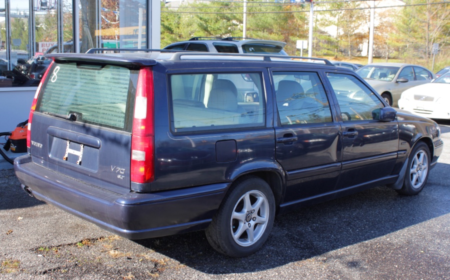 1998 Volvo V70 5dr Wgn Auto GLT HT/LR Turbo, available for sale in West Babylon, New York | Boss Auto Sales. West Babylon, New York 1998 Volvo V70 5dr Wgn Auto GLT HT/LR Turbo, available for sale in West Babylon, New York | Boss Auto Sales. West Babylon, New York