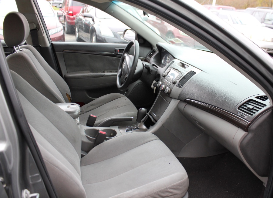 Used Hyundai Sonata 4dr Sdn I4 Auto GLS 2010 | Boss Auto Sales. West Babylon, New York Used Hyundai Sonata 4dr Sdn I4 Auto GLS 2010 | Boss Auto Sales. West Babylon, New York