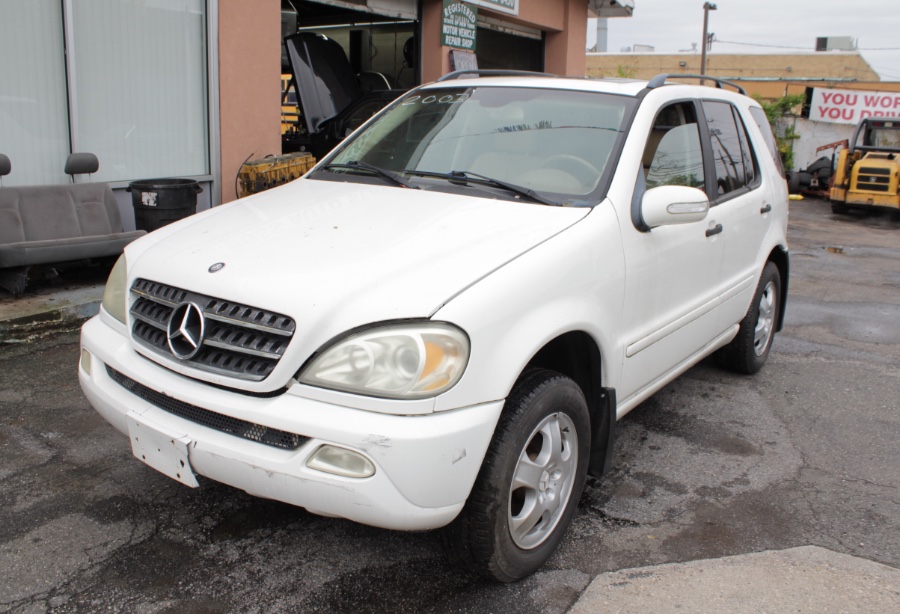 2003 Mercedes-Benz M-Class 4dr AWD 3.5L, available for sale in West Babylon, New York | Boss Auto Sales. West Babylon, New York 2003 Mercedes-Benz M-Class 4dr AWD 3.5L, available for sale in West Babylon, New York | Boss Auto Sales. West Babylon, New York
