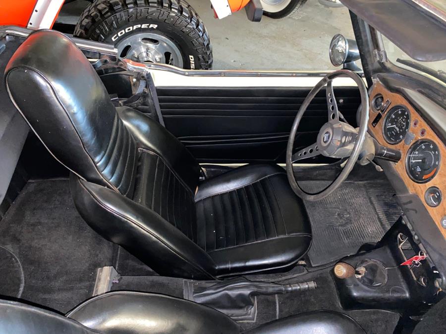 Used Triumph Tr6 2 door 1969 | Tony's Auto Sales. Waterbury, Connecticut Used Triumph Tr6 2 door 1969 | Tony's Auto Sales. Waterbury, Connecticut