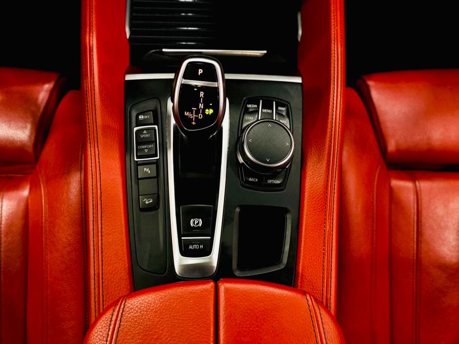 Used BMW X6 xDrive35i Sports Activity Coupe 2018 | Luxury Motor Club. Franklin Square, New York Used BMW X6 xDrive35i Sports Activity Coupe 2018 | Luxury Motor Club. Franklin Square, New York