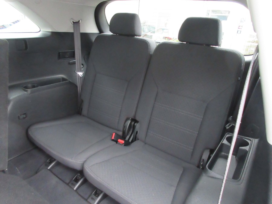 Used Kia Sorento LX V6 FWD 2019 | Route 27 Auto Mall. Linden, New Jersey Used Kia Sorento LX V6 FWD 2019 | Route 27 Auto Mall. Linden, New Jersey