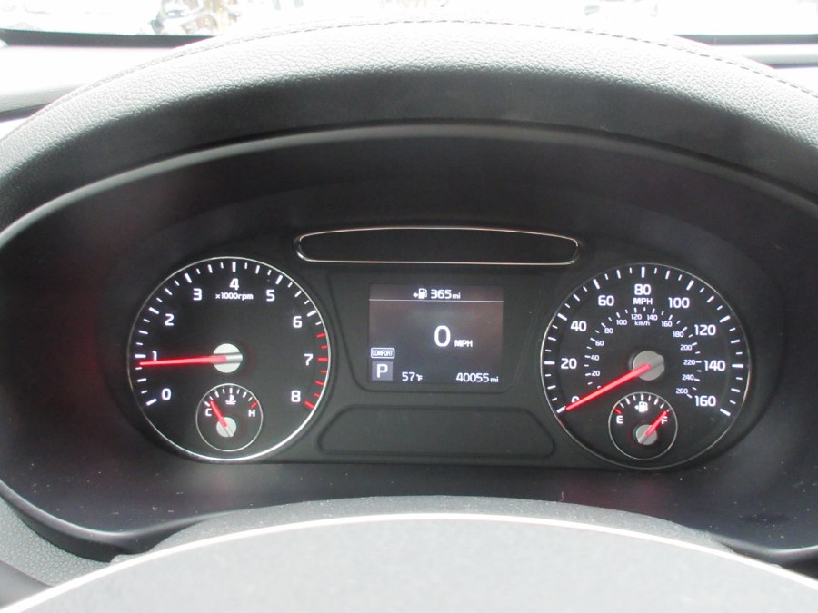 Used Kia Sorento LX V6 FWD 2019 | Route 27 Auto Mall. Linden, New Jersey Used Kia Sorento LX V6 FWD 2019 | Route 27 Auto Mall. Linden, New Jersey