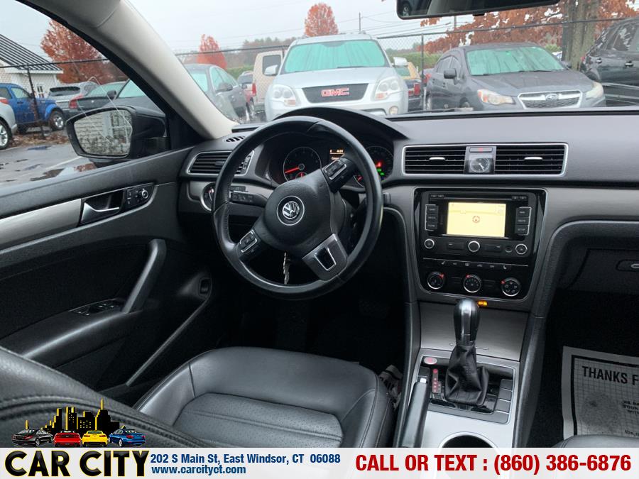 Used Volkswagen Passat 4dr Sdn 1.8T Auto SE w/Sunroof & Nav PZEV 2015 | Car City LLC. East Windsor, Connecticut Used Volkswagen Passat 4dr Sdn 1.8T Auto SE w/Sunroof & Nav PZEV 2015 | Car City LLC. East Windsor, Connecticut